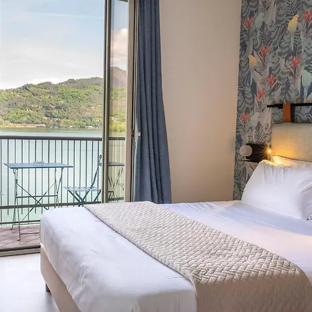Hotel Carillon 3*