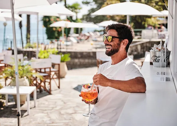 Carillon 3* Μπαβένο