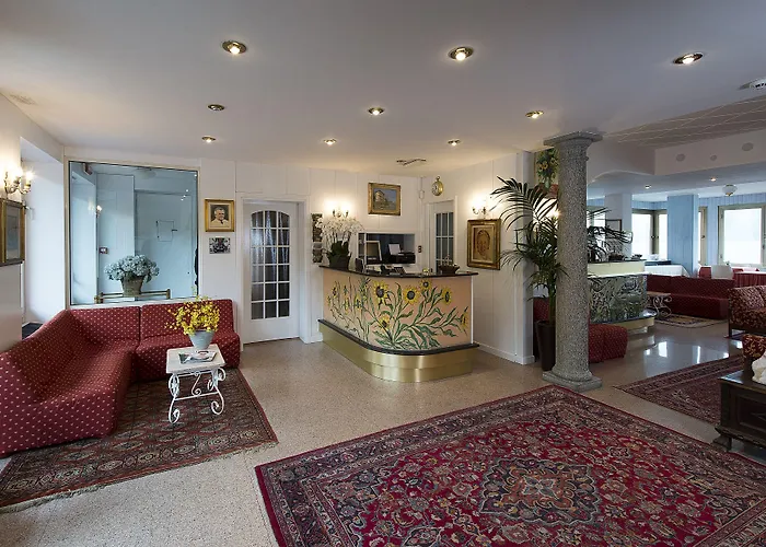 Ξενοδοχείο Carillon Μπαβένο